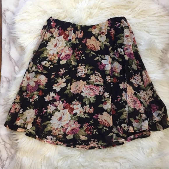 Charlotte Russe Dresses & Skirts - Mesh Floral Skirt *BRAND NEW*